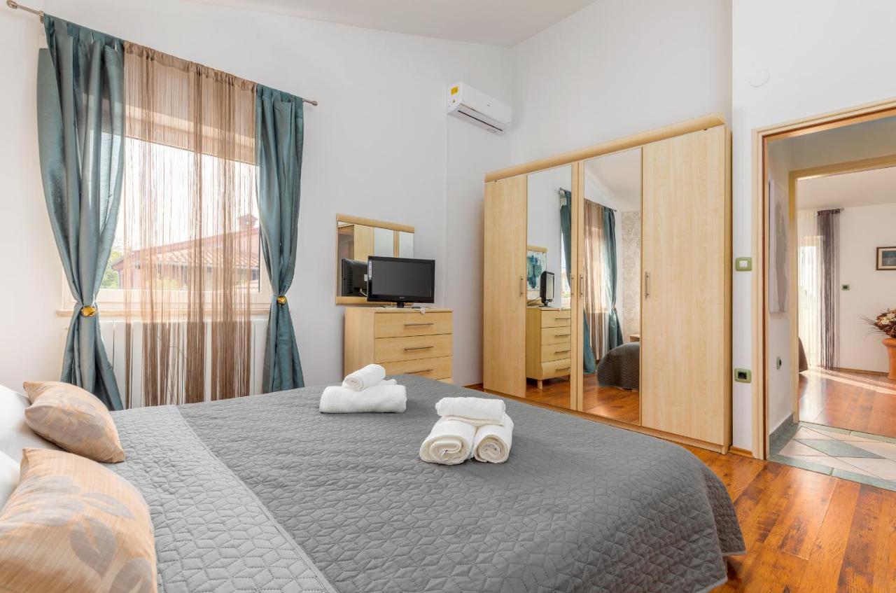 Villa Ostone Пула Екстер'єр фото